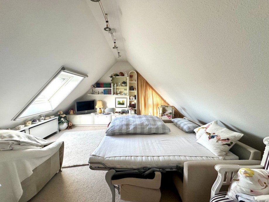 Dachstudio Doppelhaush�lfte Neuss