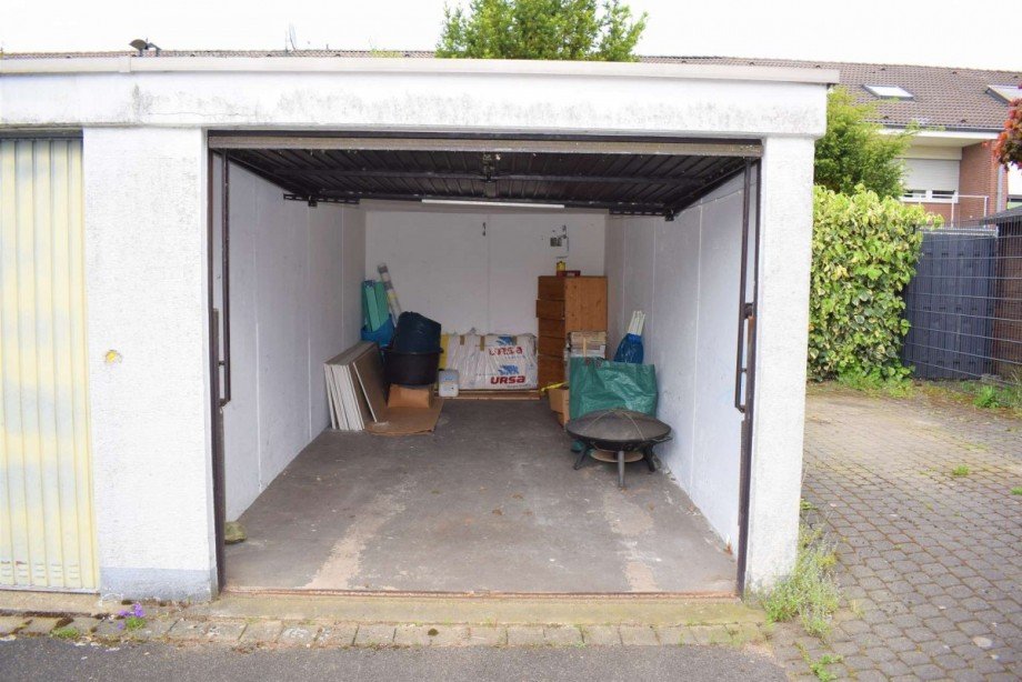 Garage Reihenendhaus Kaarst