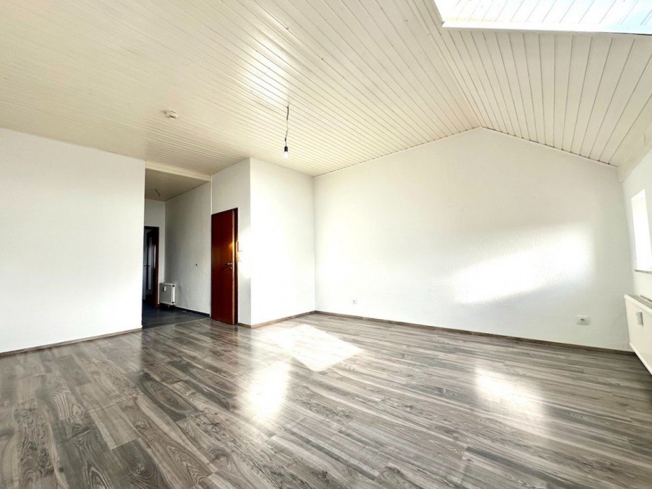 Wohnzimmer Dachgeschosswohnung Neuss