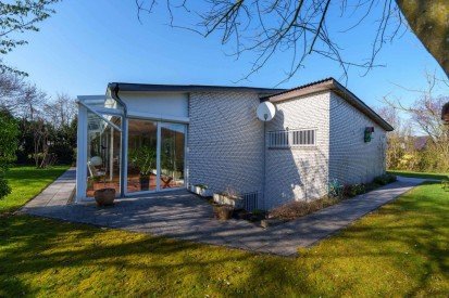 Hauptbild Exklusiver Bungalow mit Wintergarten & großzügigem Garten