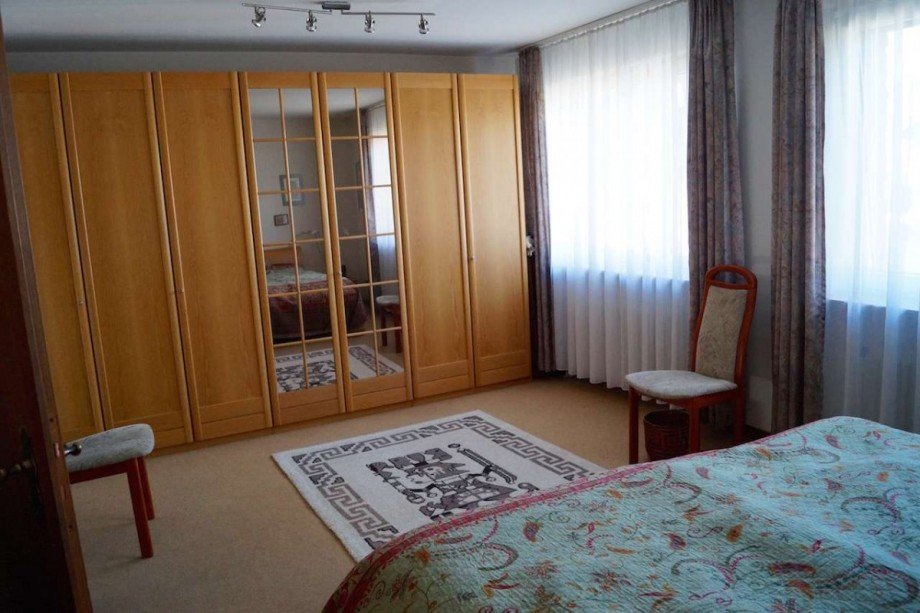 Schlafzimmer Doppelhaush�lfte Kaarst