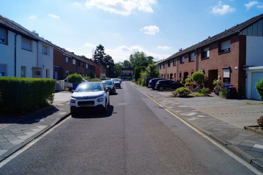 Anliegerstr. Reiheneckhaus Neuss