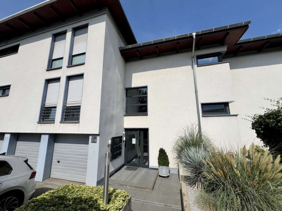 Hausansicht Vordersite Erdgeschosswohnung K�ln