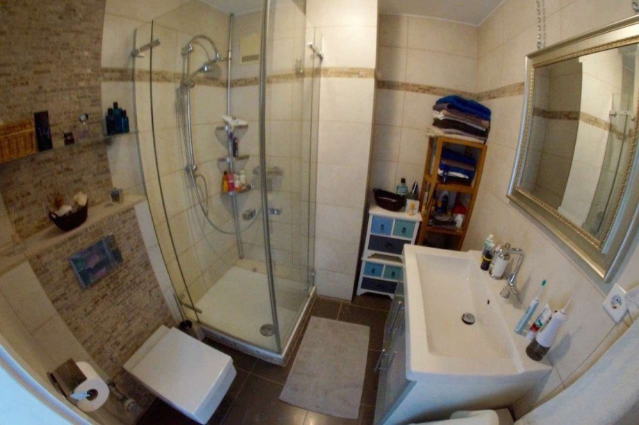 Duschbad Dachgeschosswohnung Dormagen