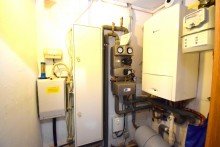 Hausanschlussraum Freistehendes Einfamilienhaus in wundersch�ner Lage mit gro�em Garten