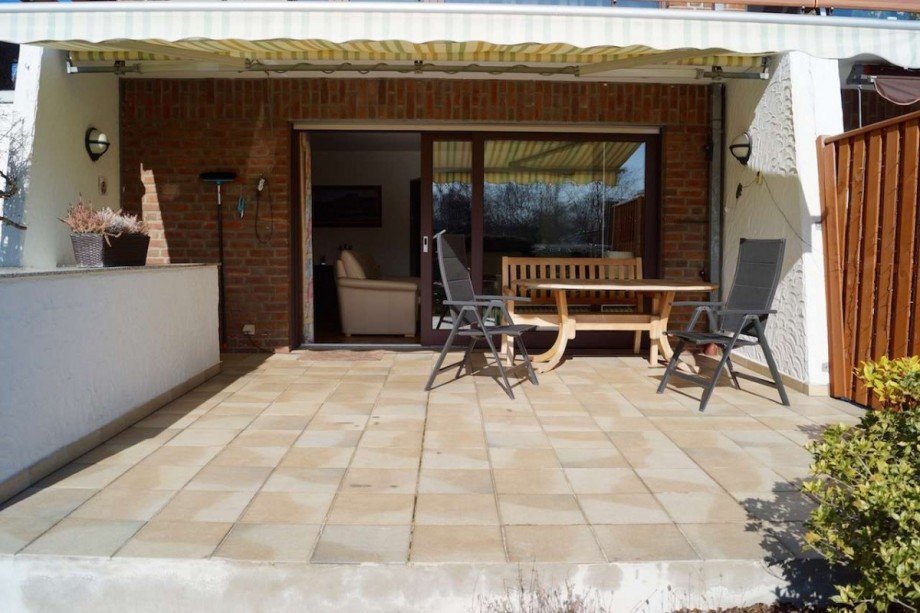 Terrasse Doppelhaush�lfte Kaarst