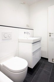 Maklerdienstleistungen f�r Neuss