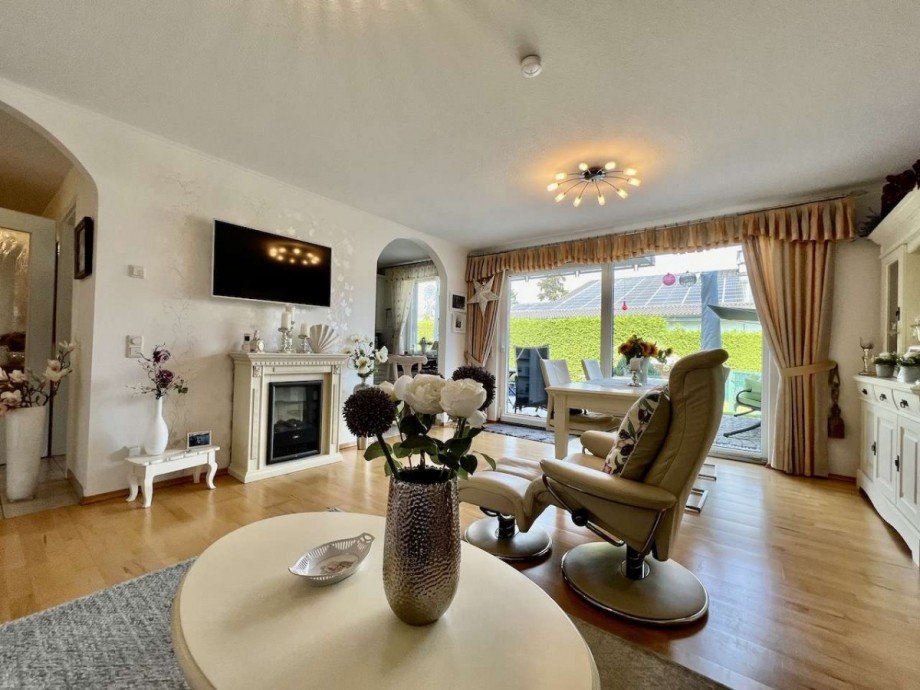 Wohnzimmer Erdgeschosswohnung K�ln