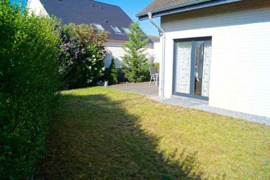 Garten Doppelhaush�lfte Dormagen
