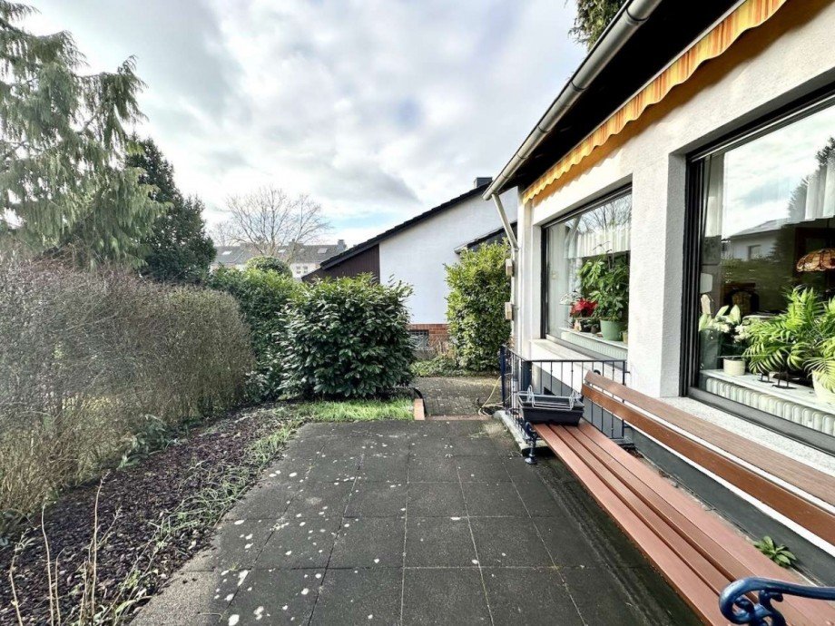 Terrasse Doppelhaush�lfte Neuss