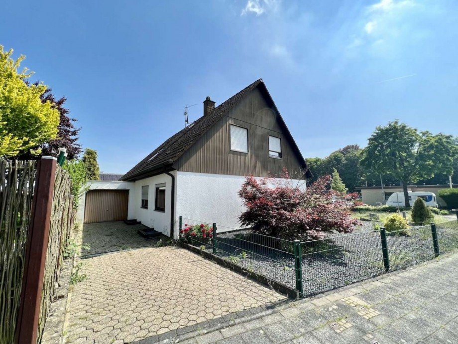 Hausansicht Einfamilienhaus Bedburg