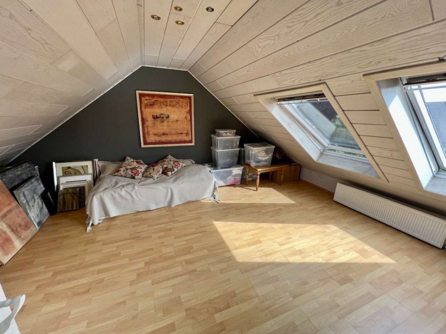 Dachstudio Doppelhaush�lfte Korschenbroich