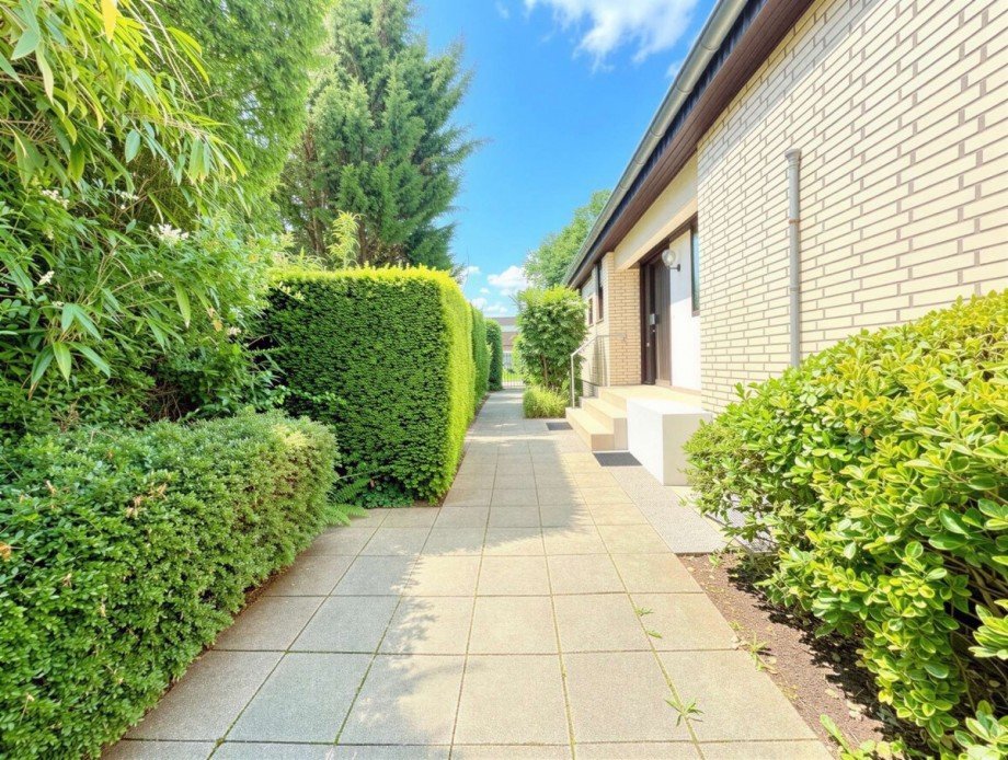 Vorgarten Bungalow Neuss