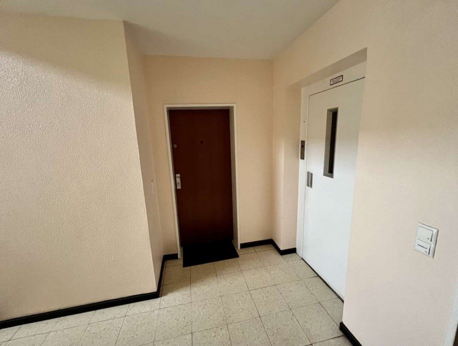 Hausflur Etagenwohnung Neuss