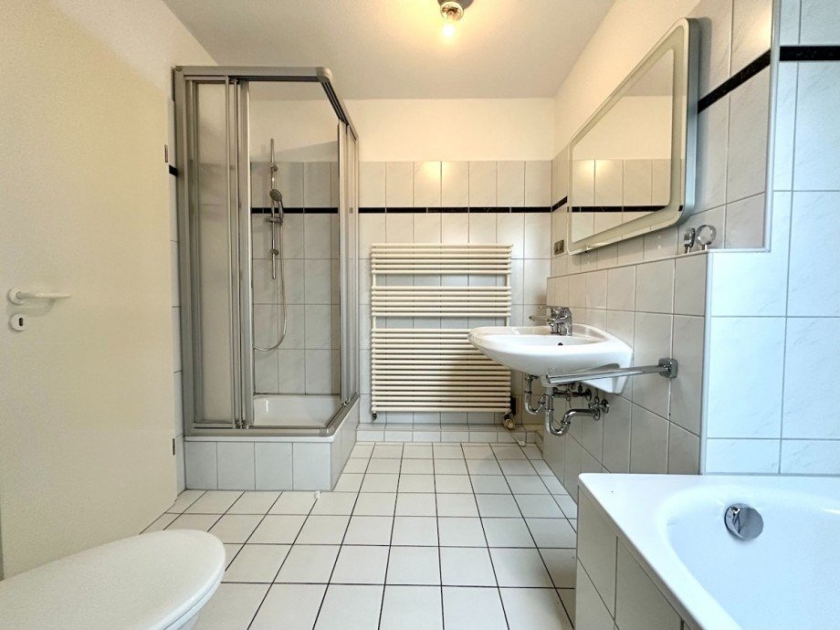 Badezimmer Dachgeschosswohnung Neuss