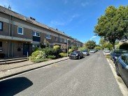 Photo Fachmakler f�r Neusser Immobilien