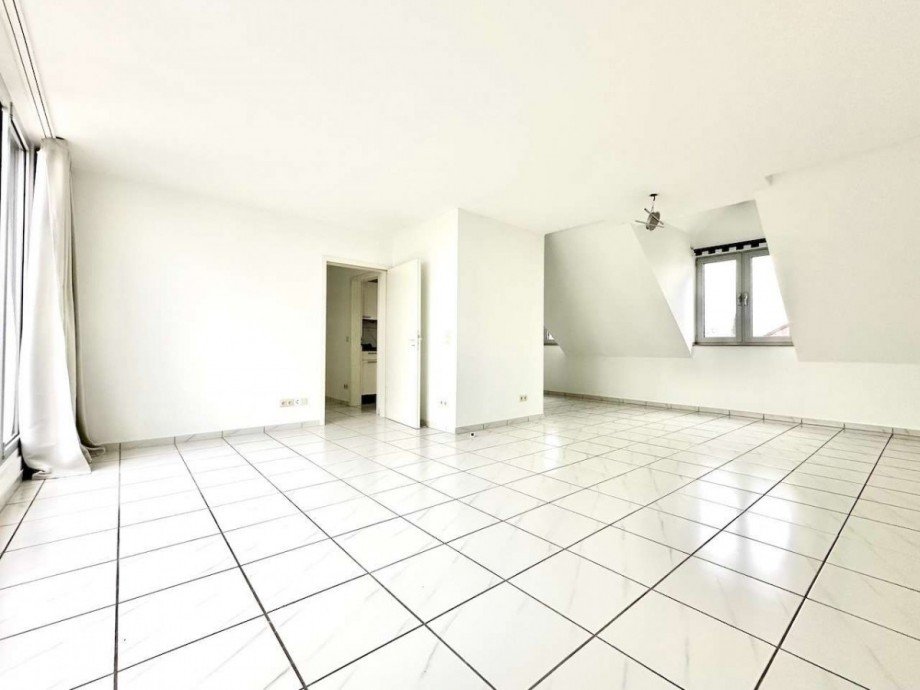 Wohnzimmer Dachgeschosswohnung Neuss