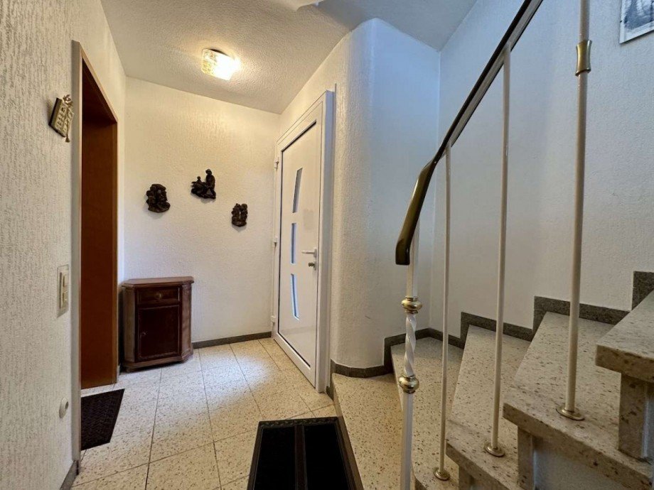 Treppenhaus Zweifamilienhaus Neuss