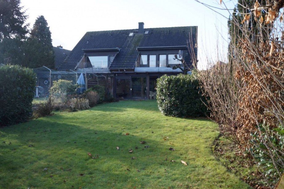 Hausansicht R�ckseite Doppelhaush�lfte Dormagen