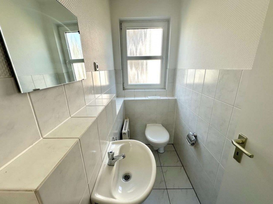 G�ste WC Etagenwohnung Neuss