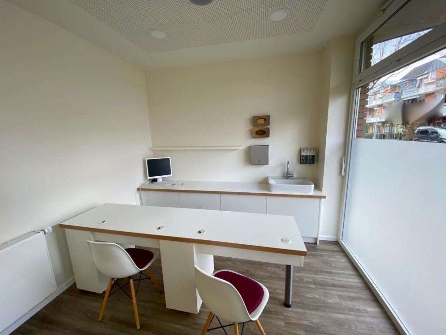 Wartezimmer 2 Praxis Grevenbroich