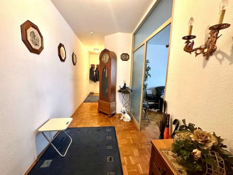 Flur Etagenwohnung K�ln