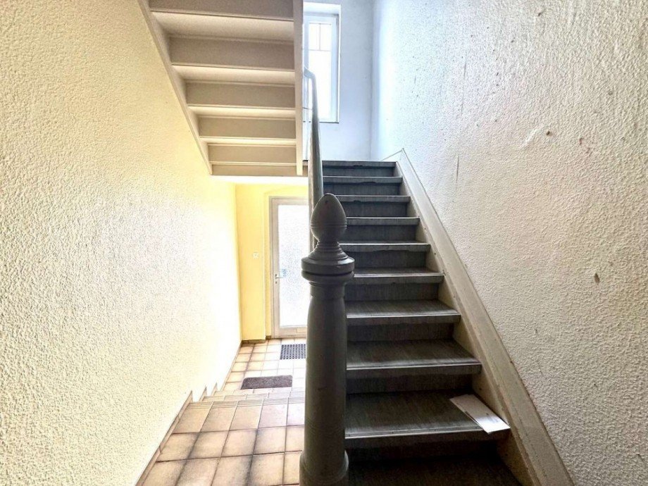 Treppenhaus Mehrfamilienhaus Neuss