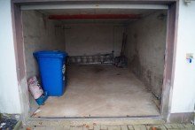 Garage Freistehendes Einfamilienhaus auf gro�em Grundst�ck in sehr beliebter Lage