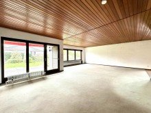 Wohnzimmer Freistehender Bungalow mit zus�tzlichem Grundst�ck