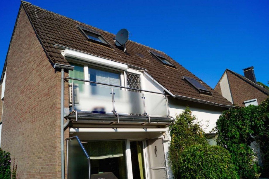 Hausansicht R�ckseite Einfamilienhaus Kaarst