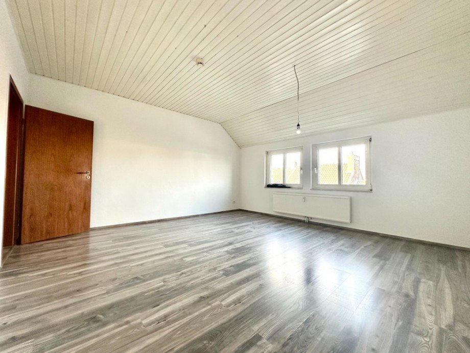 Schlafzimmer Dachgeschosswohnung Neuss