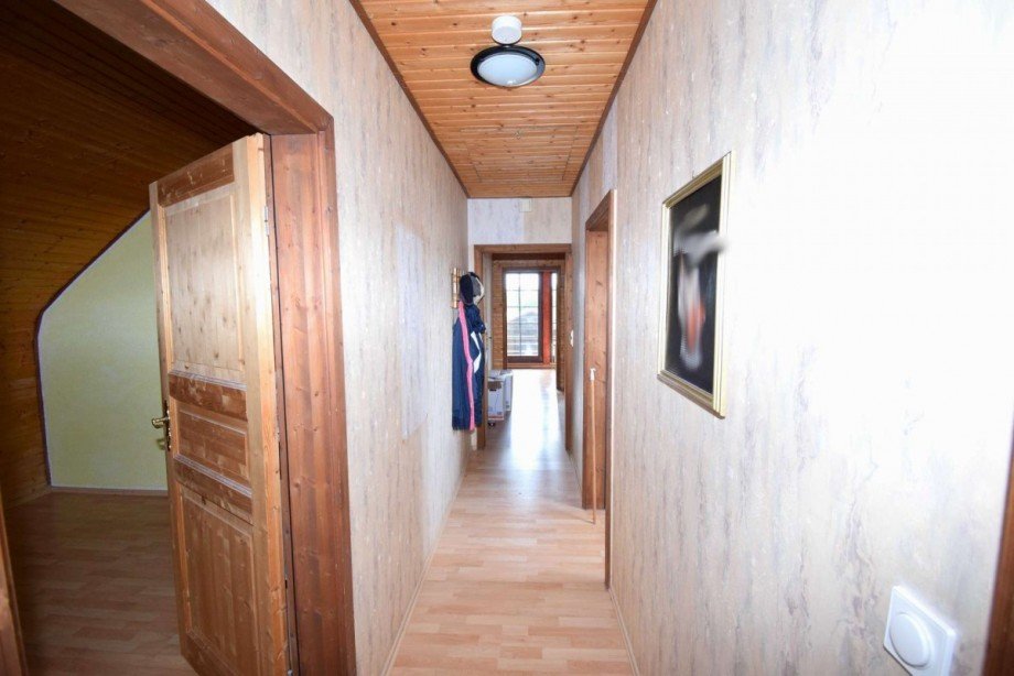 Flur OG Haus J�chen
