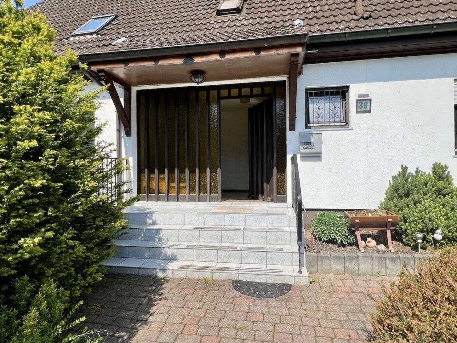 Hauseingang Einfamilienhaus Bedburg
