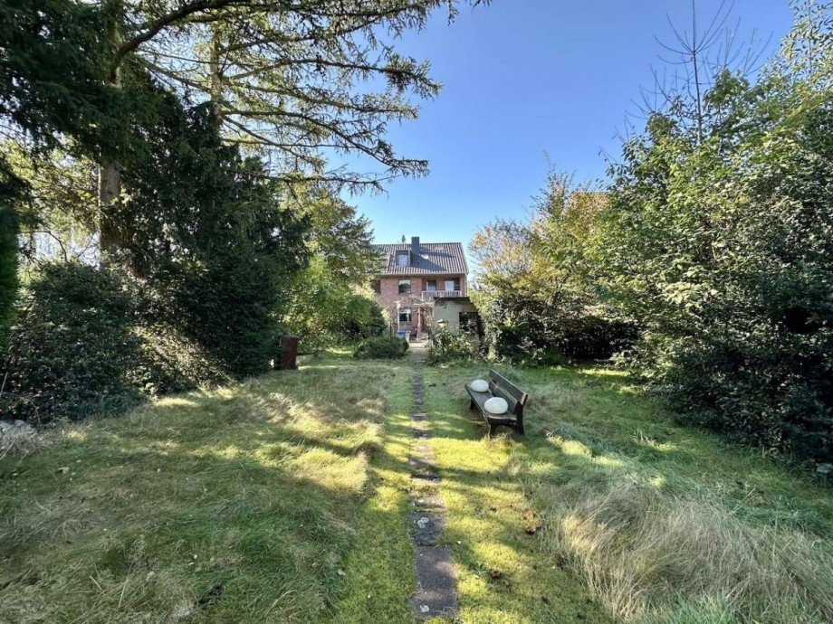 Garten Zweifamilienhaus Neuss