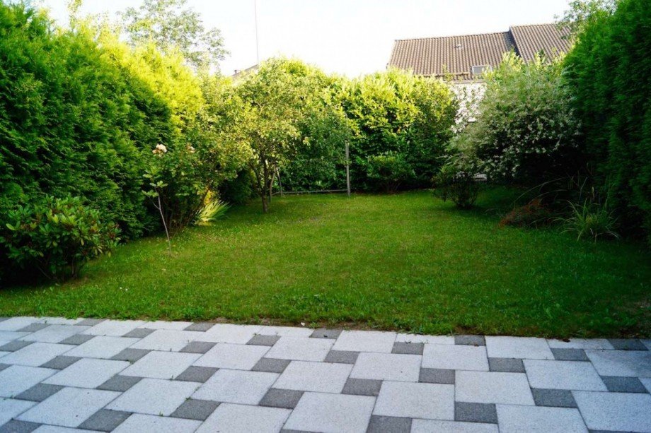 Garten Doppelhaush�lfte Pulheim