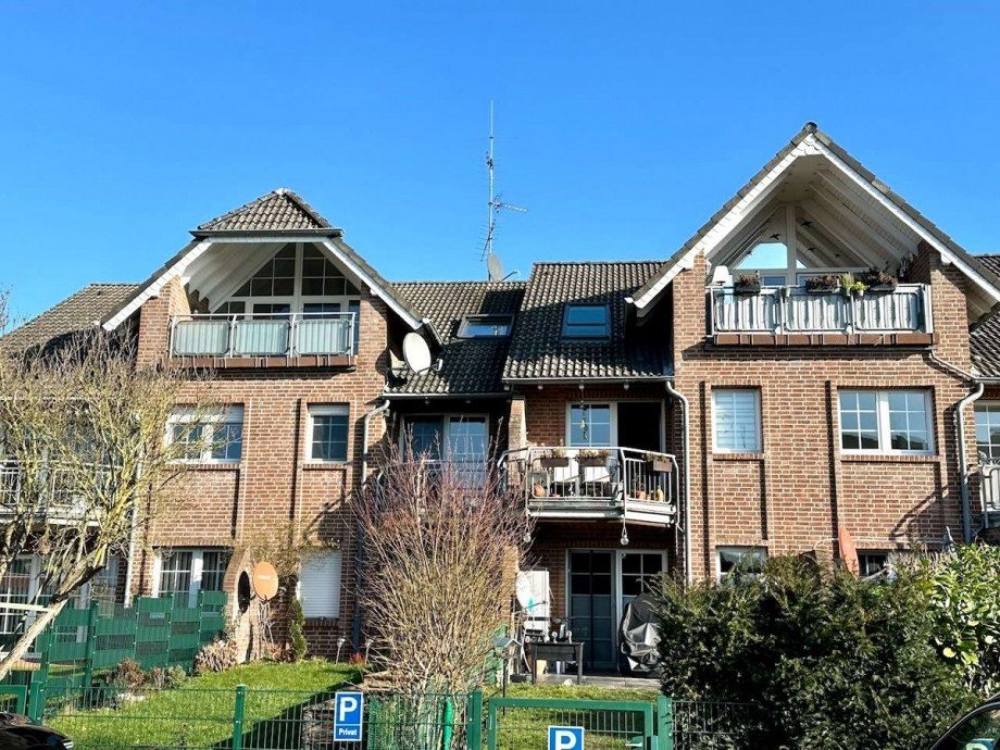 Wohnanlage Dachgeschosswohnung Neuss