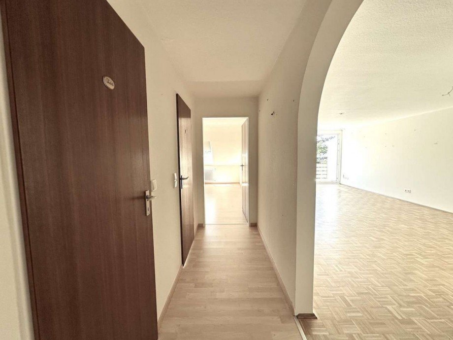 Flur Dachgeschosswohnung Neuss