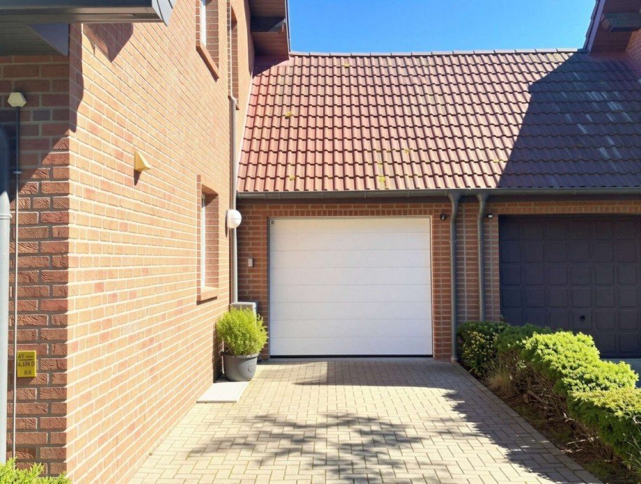 Garage Doppelhaush�lfte Neuss