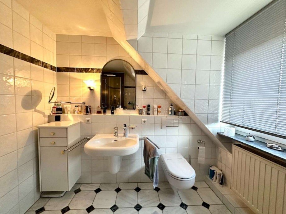 Badezimmer Doppelhaush�lfte Neuss