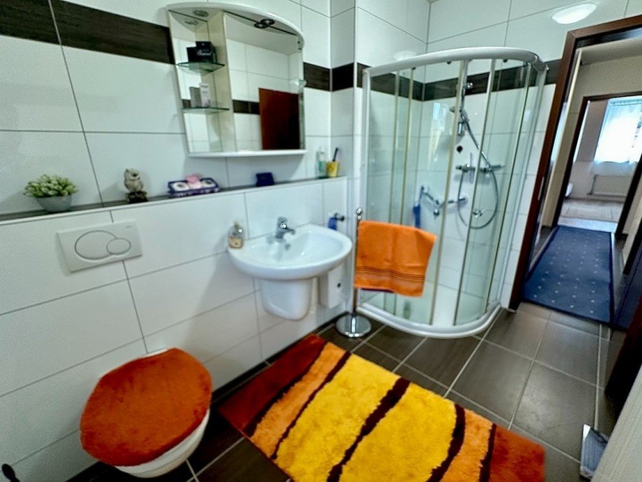 Badezimmer Doppelhaush�lfte Neuss