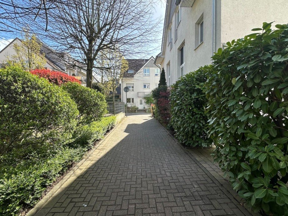 Zugang H�user Doppelhaush�lfte Neuss