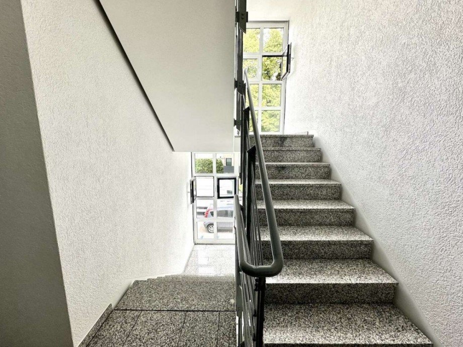 Treppenhaus Etagenwohnung Neuss