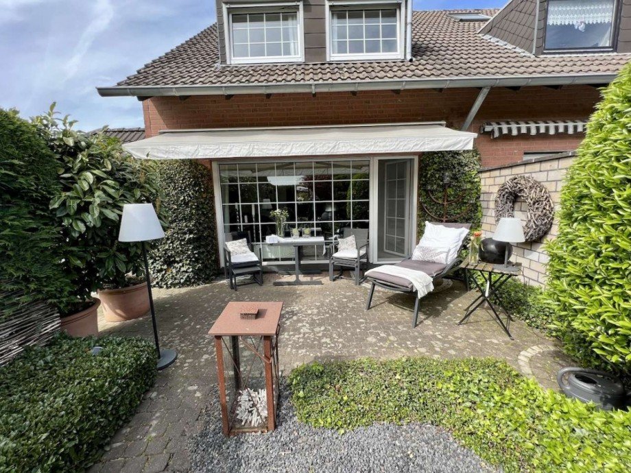 Terrasse Doppelhaush�lfte Korschenbroich