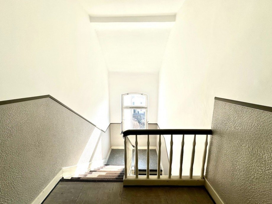 Treppenhaus Dachgeschosswohnung Neuss