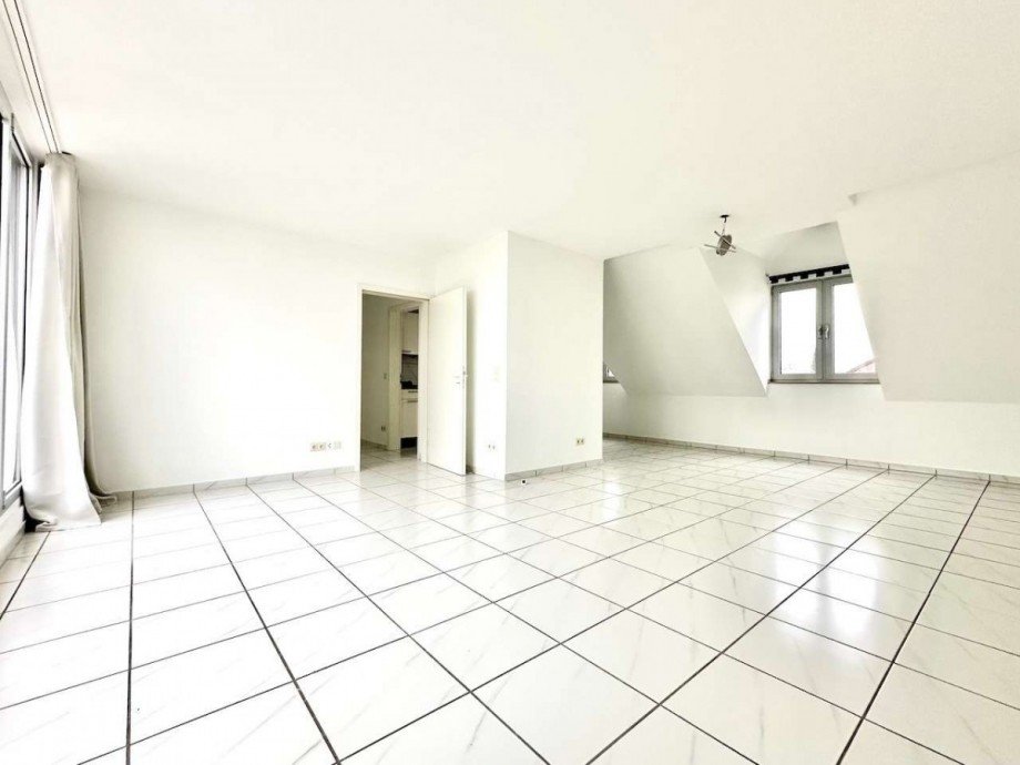 Wohnzimmer Dachgeschosswohnung Neuss