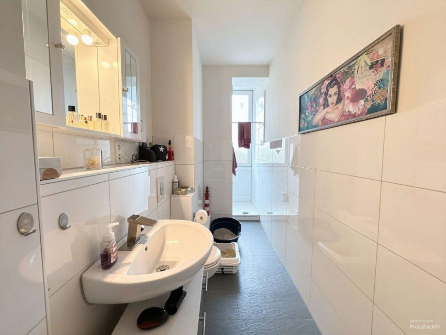 Badezimmer Wohnung Erdgeschoss Mehrfamilienhaus D�sseldorf