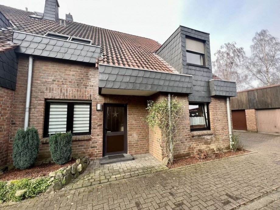 Hauseingang Einliegerwohnung Reihenhaus Neuss