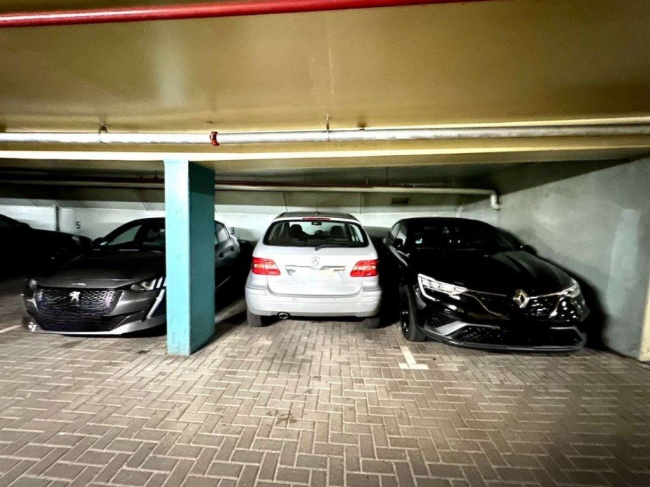 Tiefgarage Etagenwohnung K�ln