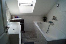 Badezimmer 2 Exklusive Wohnung mit 118 qm Wohnfl�che