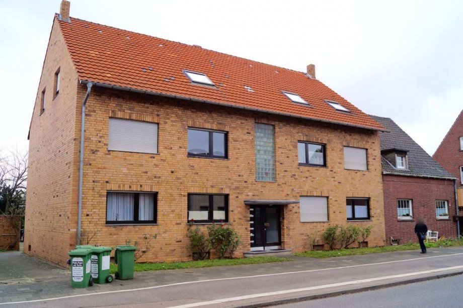 Hausansicht Vorderseite Haus Dormagen